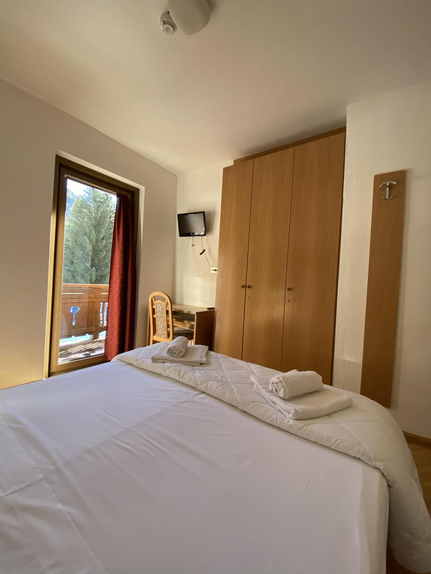 Casa Per Ferie Villa Romagna ポッツァ・ディ・ファッサ エクステリア 写真